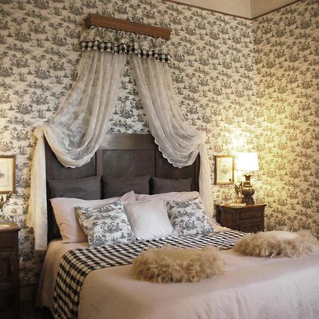 Camera E Appartamento Toscana - B&B Palazzo Robicci Castiglion Fiorentino Kültér fotó