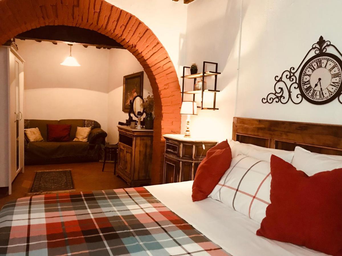 Camera E Appartamento Toscana - B&B Palazzo Robicci Castiglion Fiorentino Kültér fotó